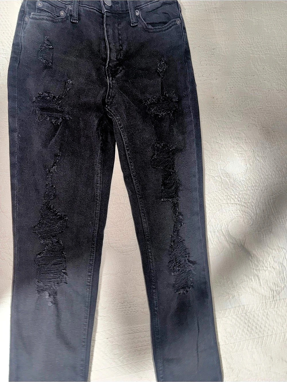 Aeropostale Mom Jean Distressed Black Skinny Jeans